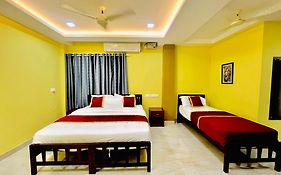 Madaparambil Residency